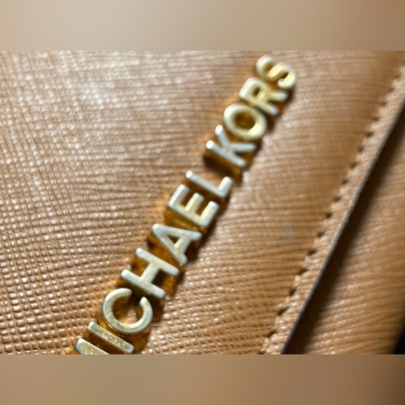 Mk Micheal Kors wallet - Picture 3 of 10